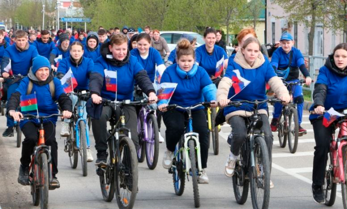 Велопробег в станице Полтавской. Фото: пресс-служба Красноармейского района