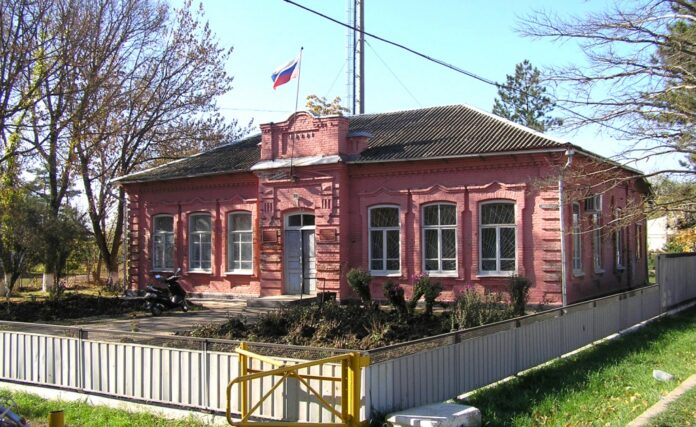 Здание администрации Федоровского сельского поселения